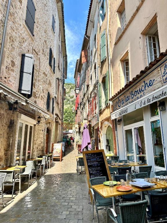 Le Perchoir Du Parc Coeur Historique Anduze Apartment ภายนอก รูปภาพ